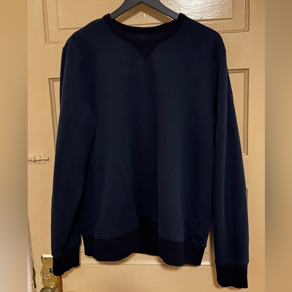 Old Navy Crewkneck